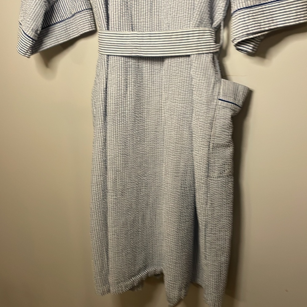 💥PIERRE CARDIN Striped Robe - Picture 10 of 11